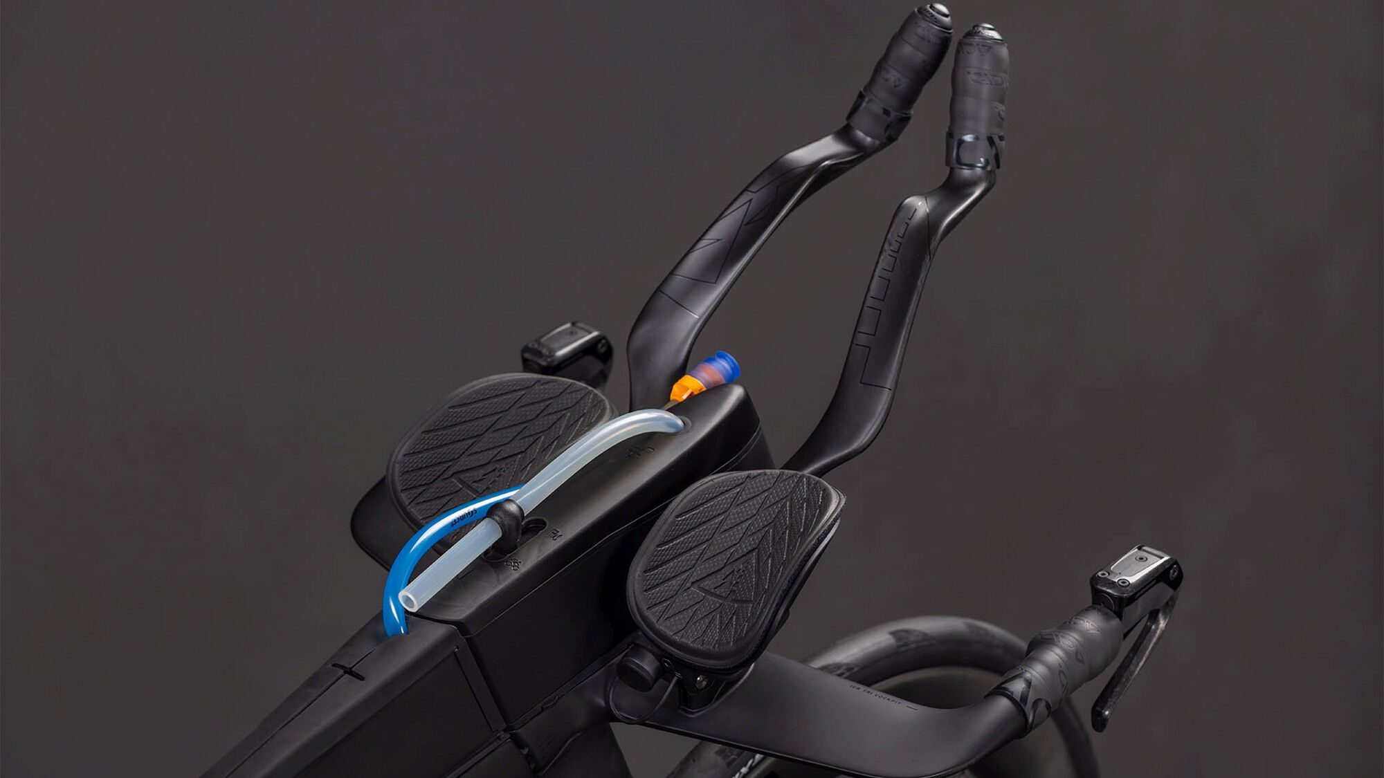 AERIUM C:68X SLX CARBON/BLACK - Image 2