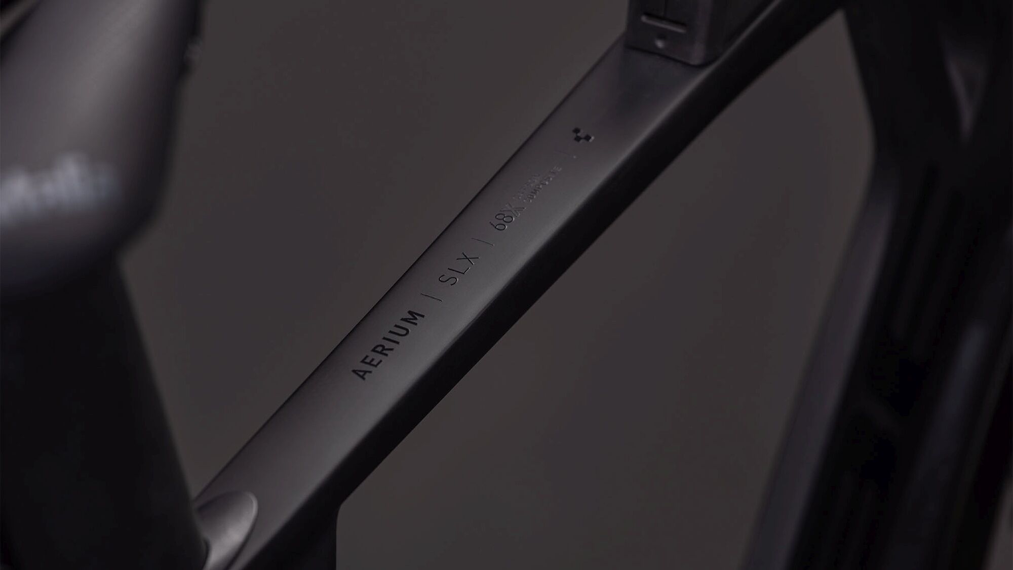 AERIUM C:68X SLX CARBON/BLACK - Image 3