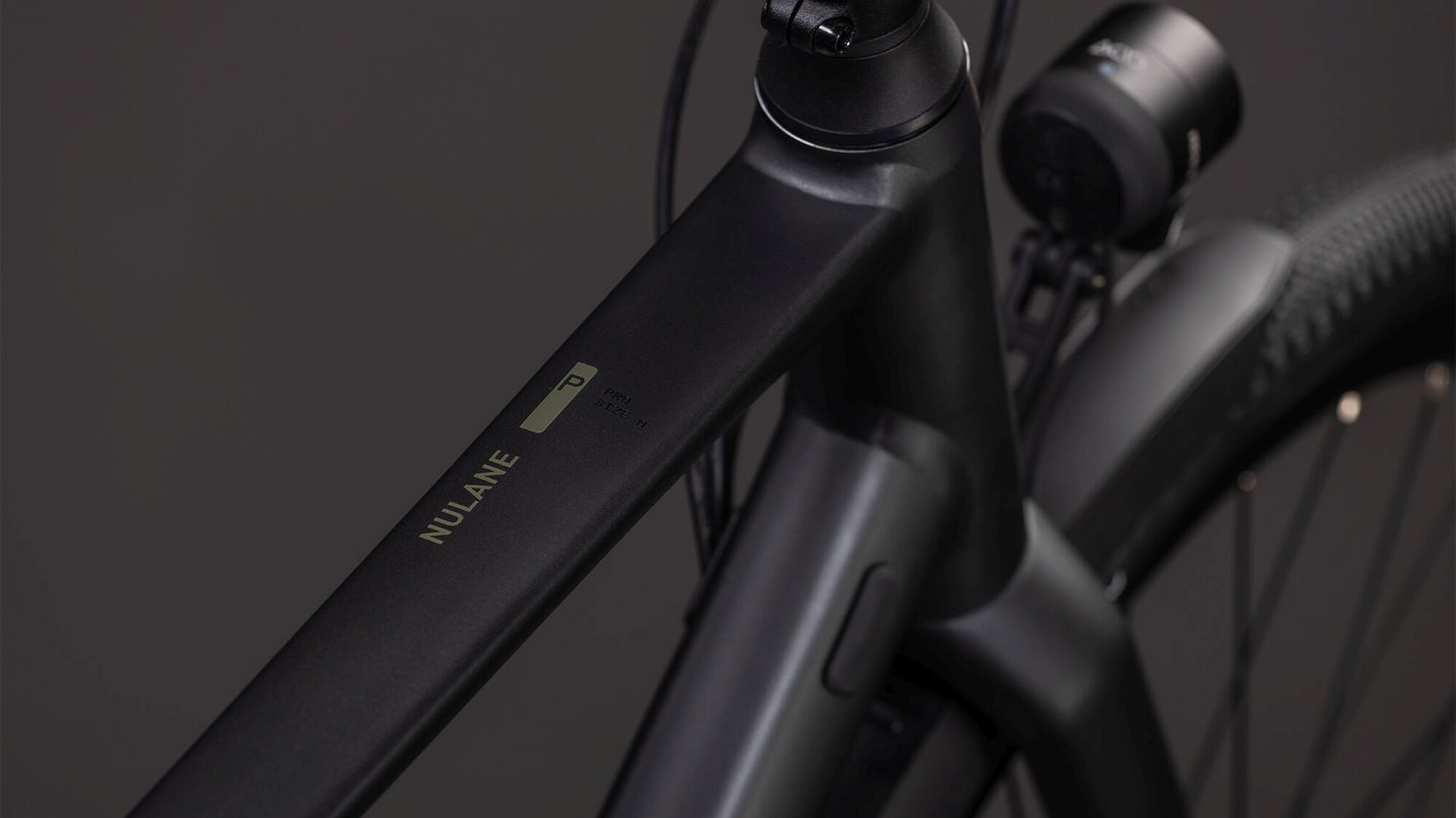 NULANE PRO FE GREY/CHROME - Image 2