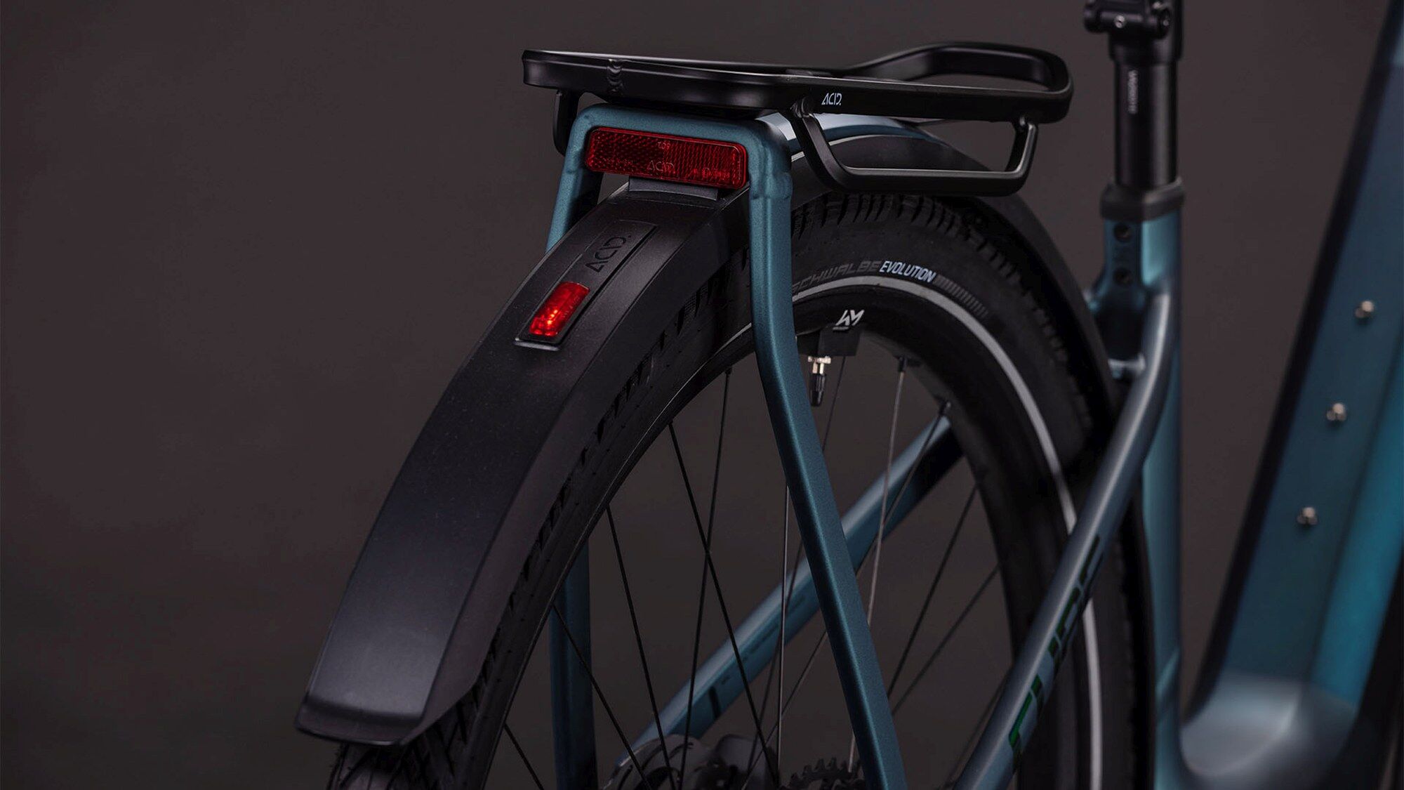 KATHMANDU HYBRID SLT 800 DUSKWOOD/GOBLIN - Image 6